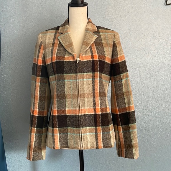 Jones New York Jackets & Blazers - Jones New York Signature 100% Wool Plaid Jacket